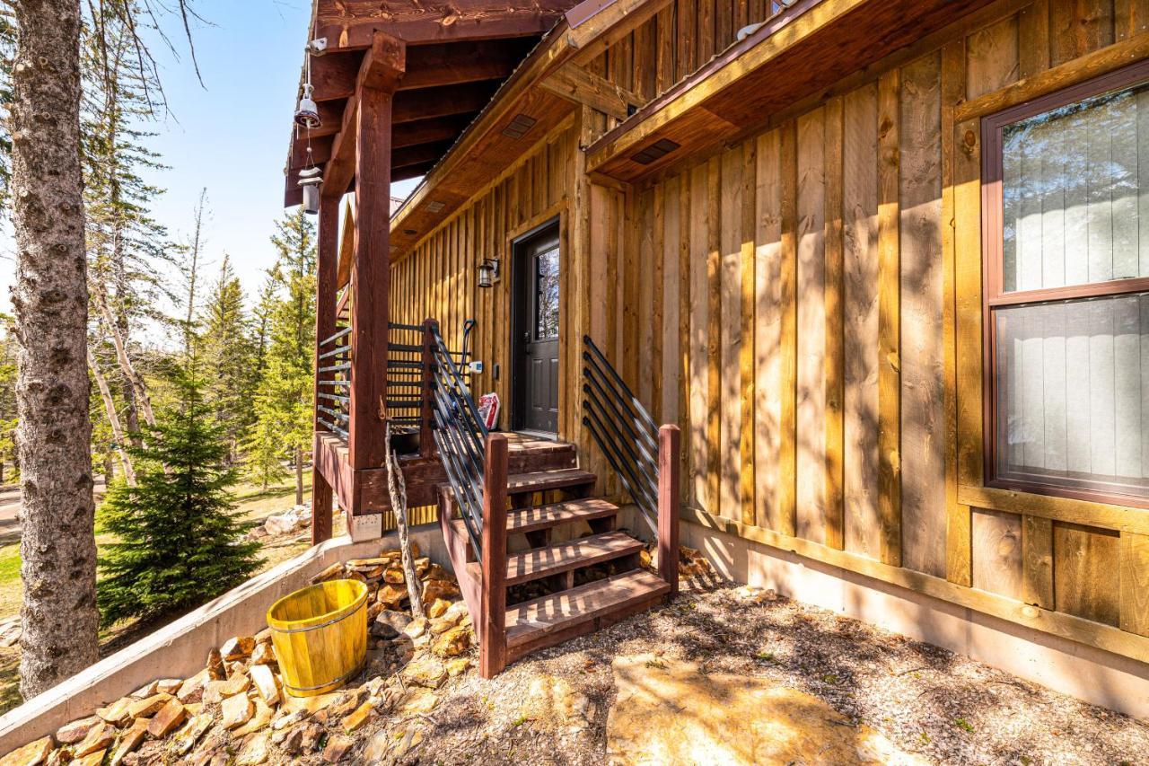 Lost Buffalo Lodge Lead Bagian luar foto
